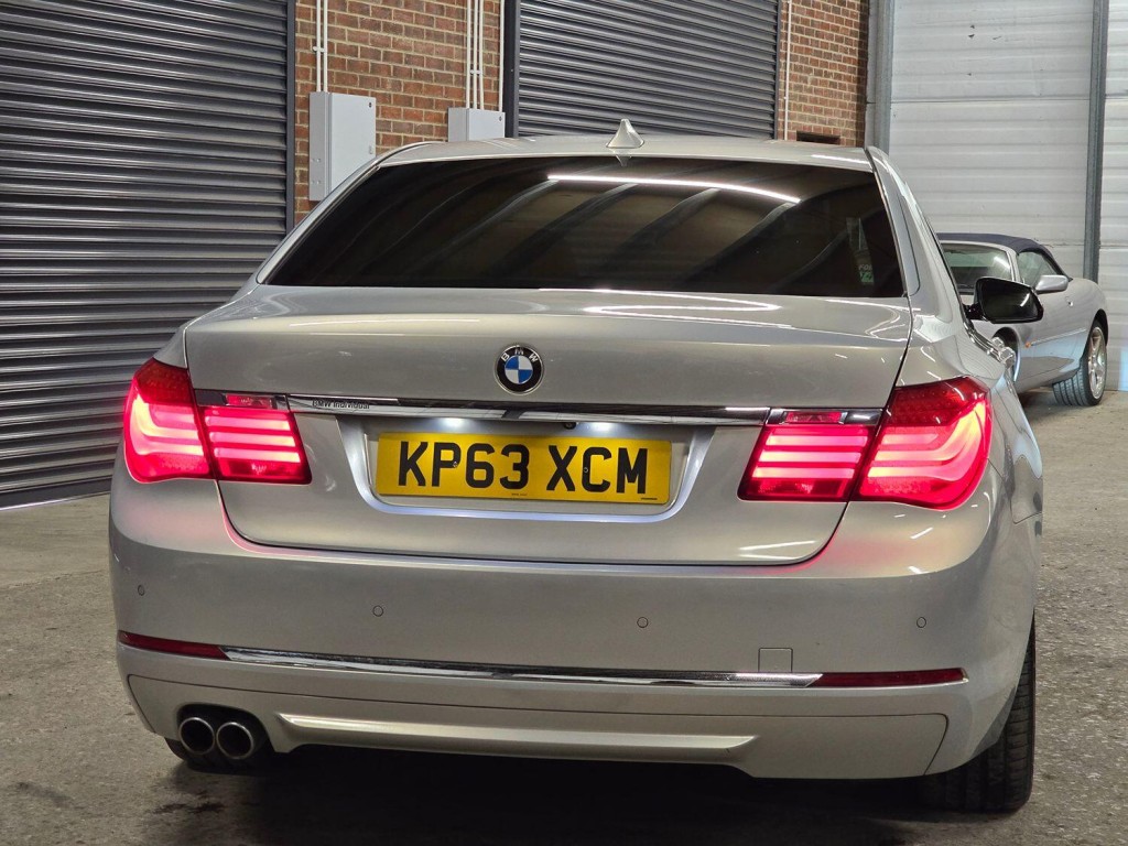BMW 7 SERIES 3.0 730Ld SE Saloon 2013