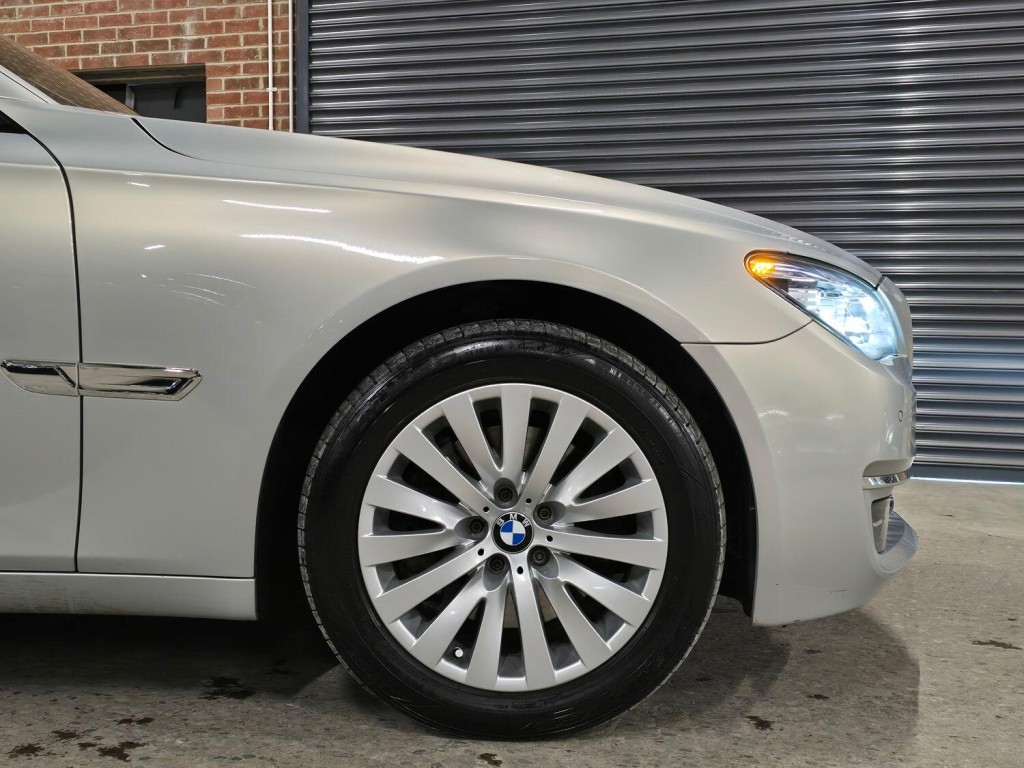 BMW 7 SERIES 3.0 730Ld SE Saloon 2013