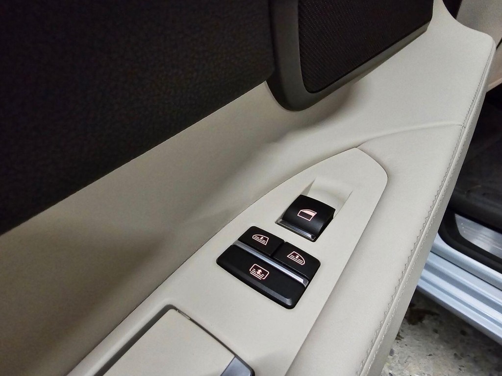 BMW 7 SERIES 3.0 730Ld SE Saloon 2013