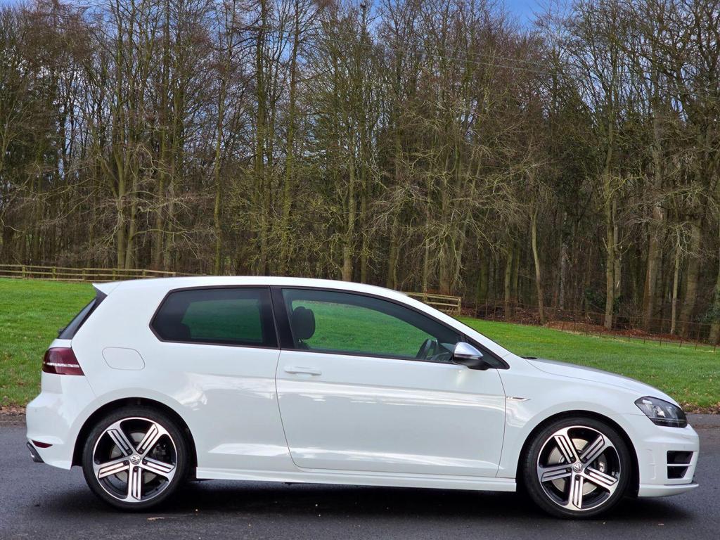 VOLKSWAGEN GOLF 2.0 TSI BlueMotion Tech R 2014