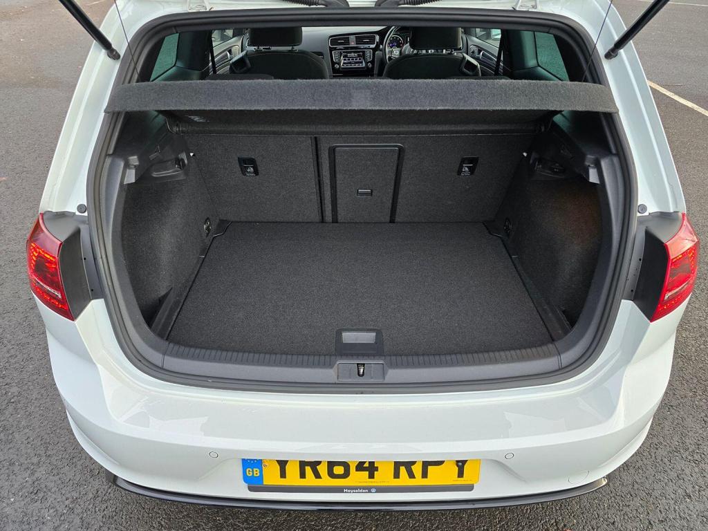 VOLKSWAGEN GOLF 2.0 TSI BlueMotion Tech R 2014