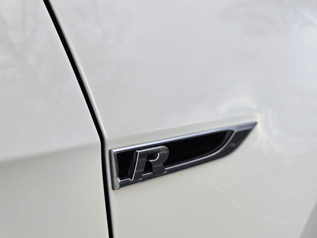 VOLKSWAGEN GOLF 2.0 TSI BlueMotion Tech R 2014