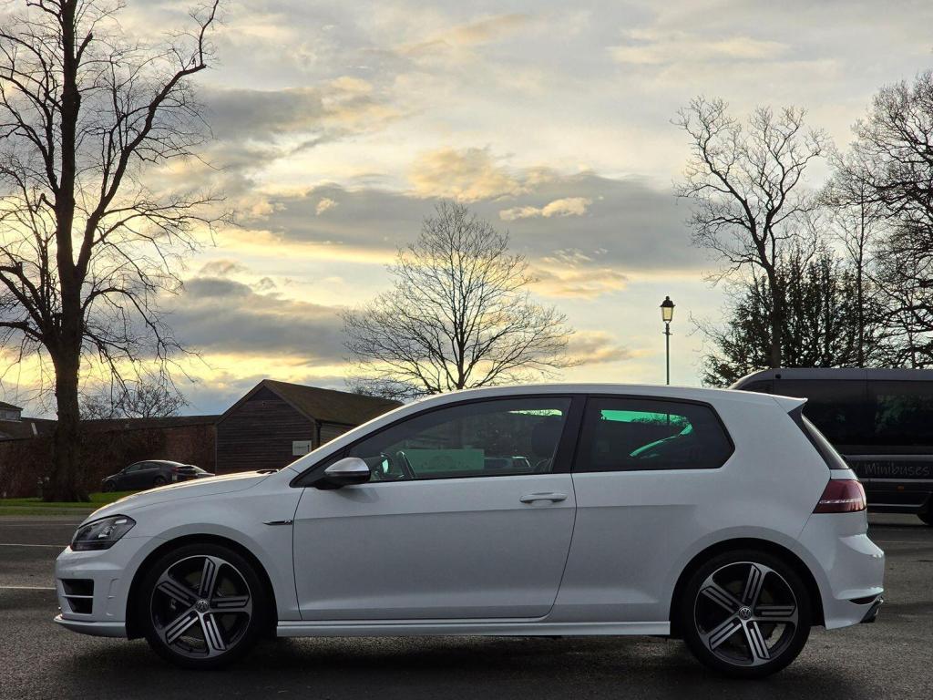VOLKSWAGEN GOLF 2.0 TSI BlueMotion Tech R 2014