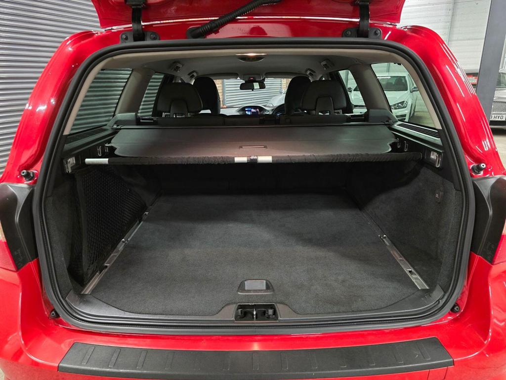 VOLVO V70 1.6 D2 ES 2013