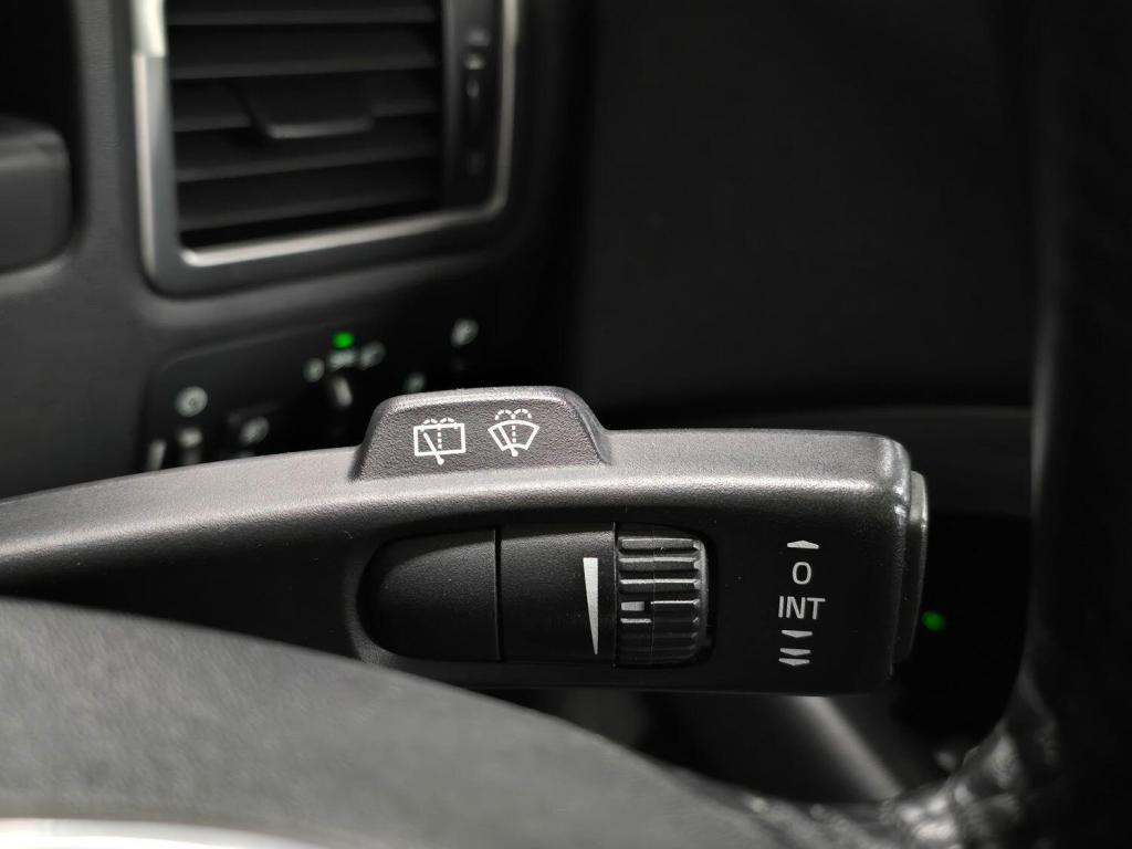 VOLVO V70 1.6 D2 ES 2013