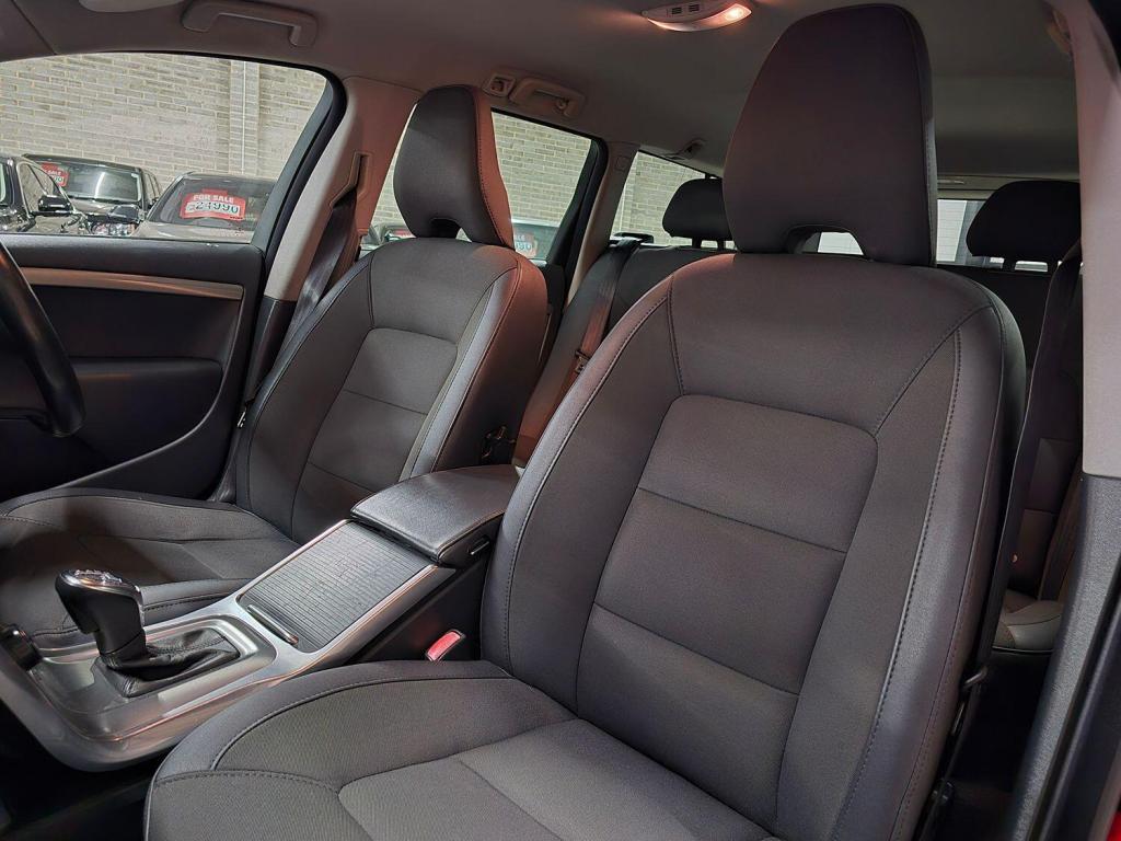 VOLVO V70 1.6 D2 ES 2013