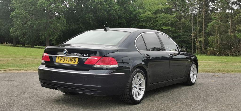 BMW 7 SERIES 6.0 760Li V12 2011