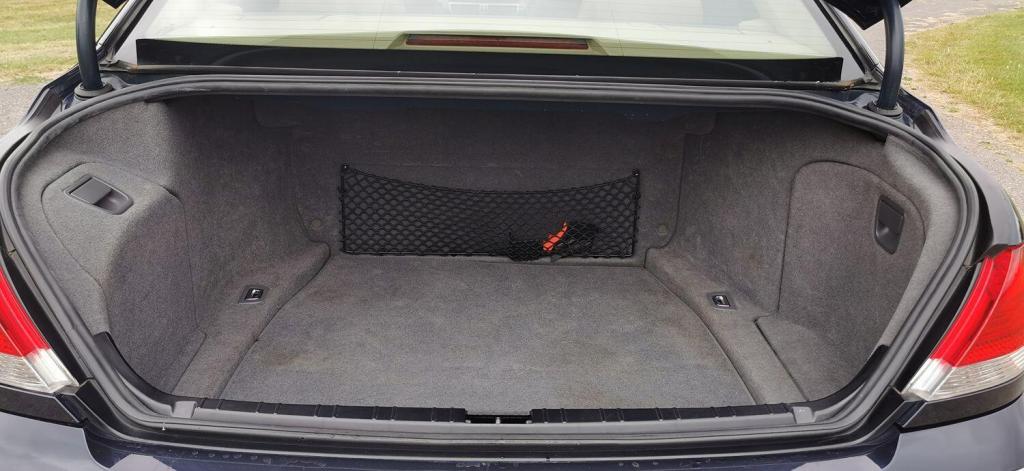 BMW 7 SERIES 6.0 760Li V12 2011