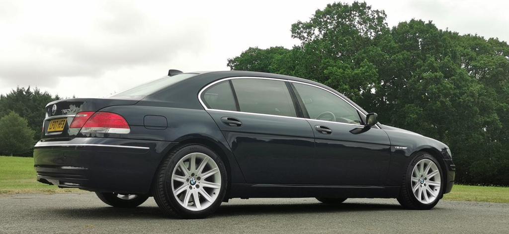 BMW 7 SERIES 6.0 760Li V12 2011