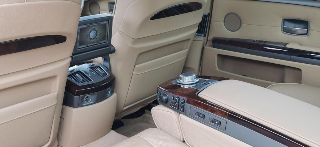 BMW 7 SERIES 6.0 760Li V12 2011