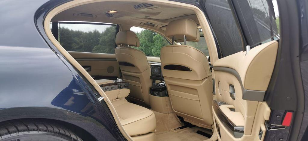 BMW 7 SERIES 6.0 760Li V12 2011