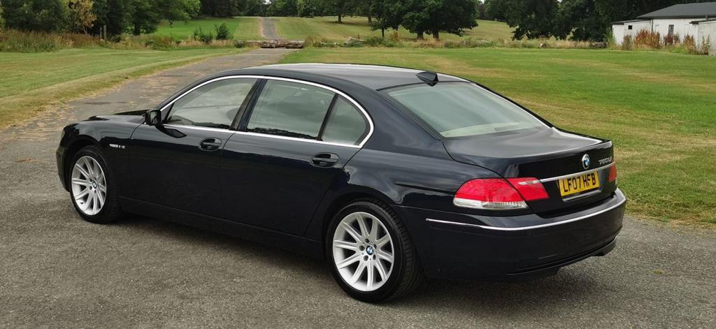 BMW 7 SERIES 6.0 760Li V12 2011