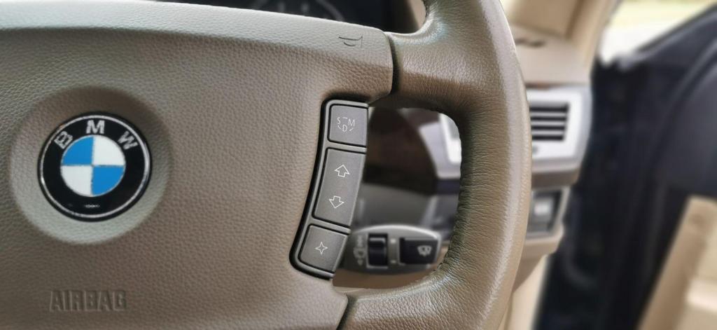 BMW 7 SERIES 6.0 760Li V12 2011