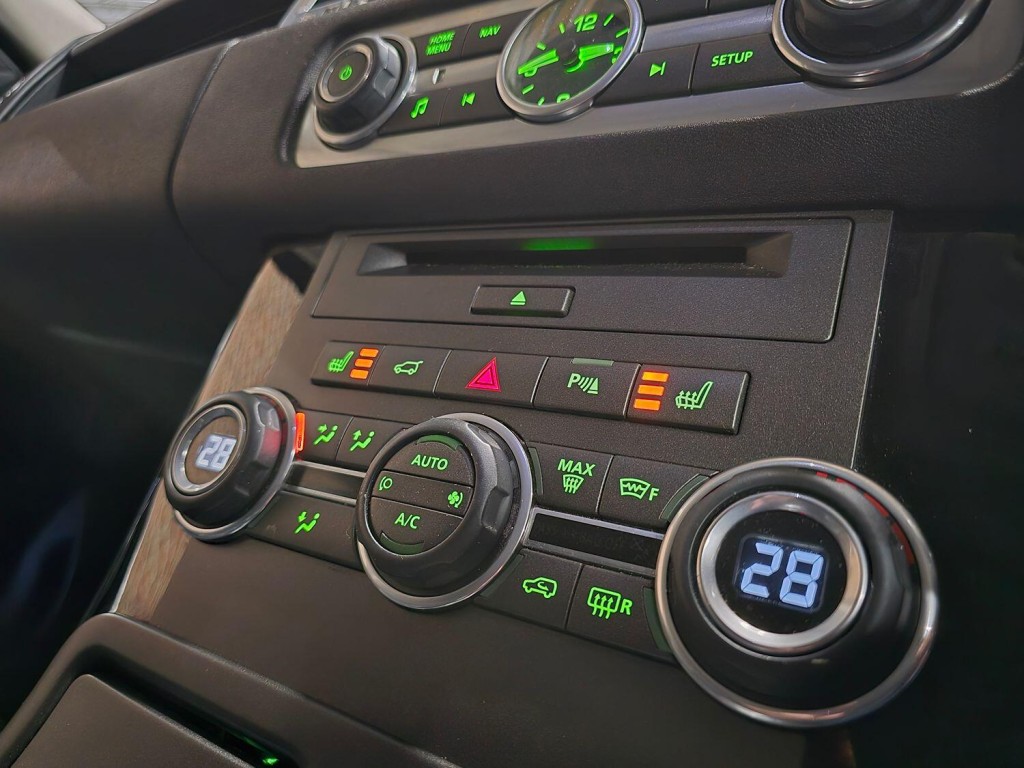 LAND ROVER RANGE ROVER SPORT 3.0 SD V6 HSE Luxury 2012