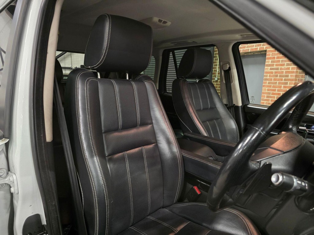 LAND ROVER RANGE ROVER SPORT 3.0 SD V6 HSE Luxury 2012