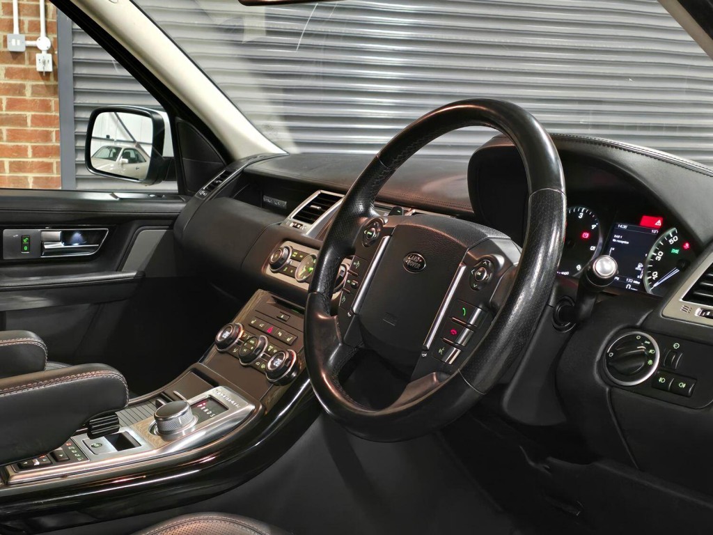 LAND ROVER RANGE ROVER SPORT 3.0 SD V6 HSE Luxury 2012