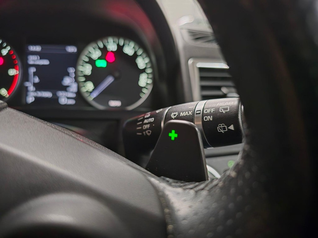 LAND ROVER RANGE ROVER SPORT 3.0 SD V6 HSE Luxury 2012