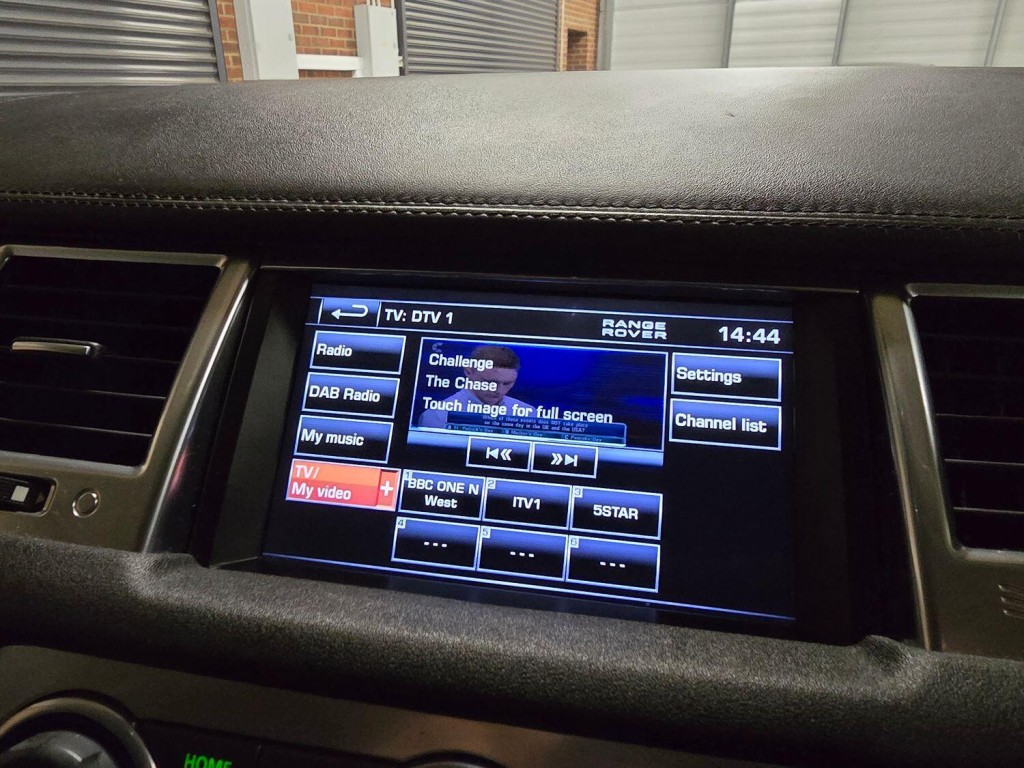 LAND ROVER RANGE ROVER SPORT 3.0 SD V6 HSE Luxury 2012