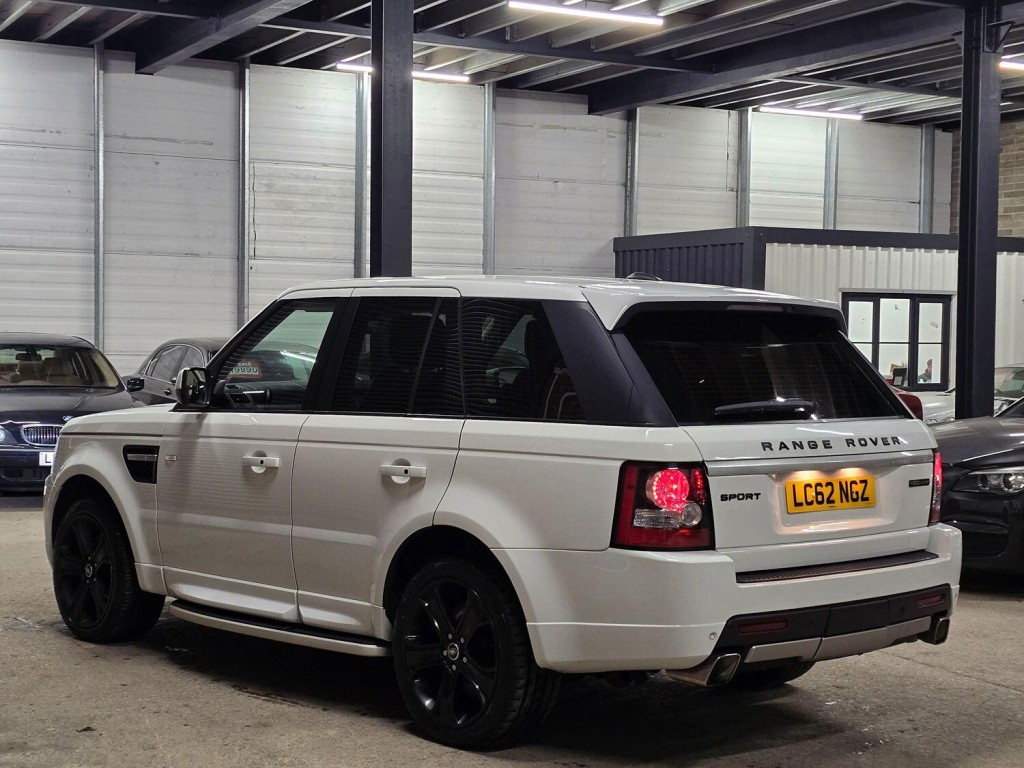 LAND ROVER RANGE ROVER SPORT 3.0 SD V6 HSE Luxury 2012