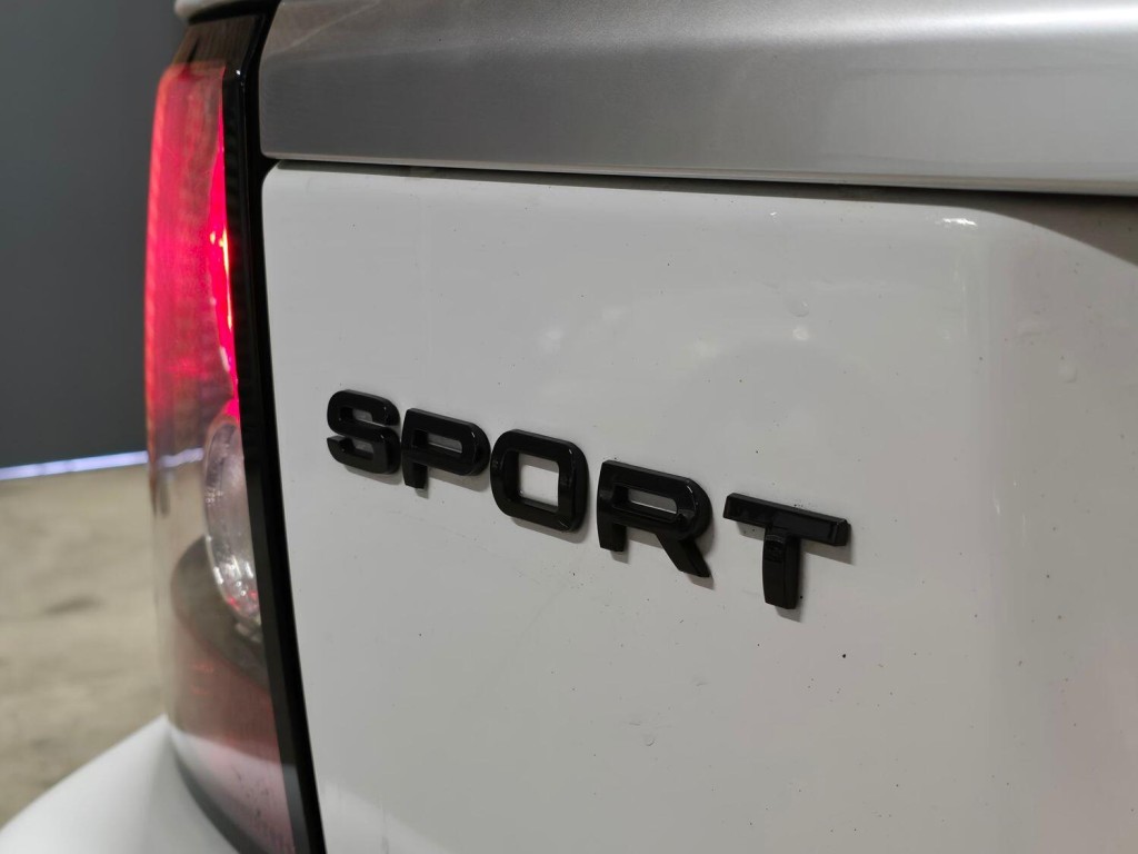 LAND ROVER RANGE ROVER SPORT 3.0 SD V6 HSE Luxury 2012