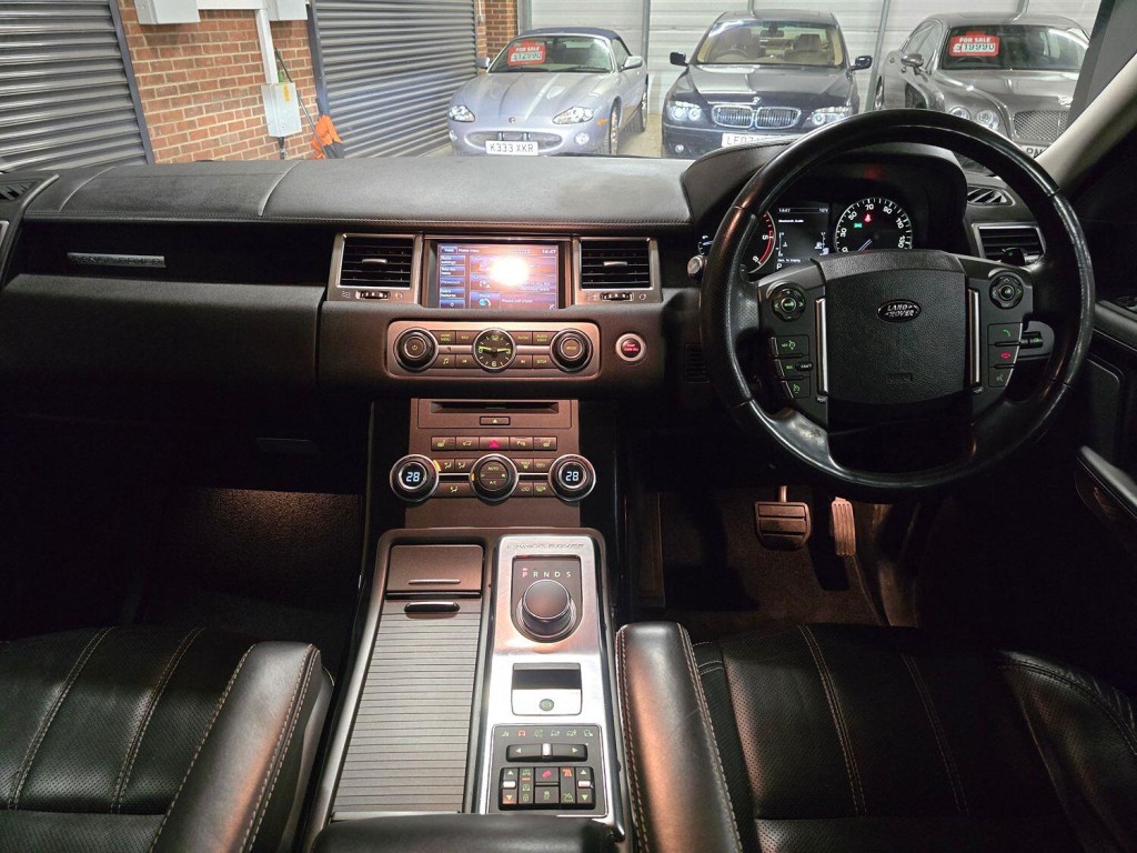 LAND ROVER RANGE ROVER SPORT 3.0 SD V6 HSE Luxury 2012