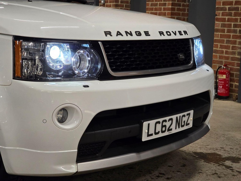 LAND ROVER RANGE ROVER SPORT 3.0 SD V6 HSE Luxury 2012