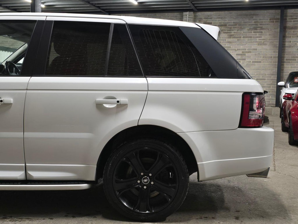 LAND ROVER RANGE ROVER SPORT 3.0 SD V6 HSE Luxury 2012