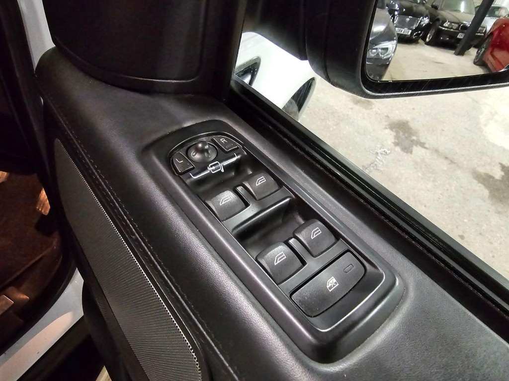 LAND ROVER RANGE ROVER SPORT 3.0 SD V6 HSE Luxury 2012