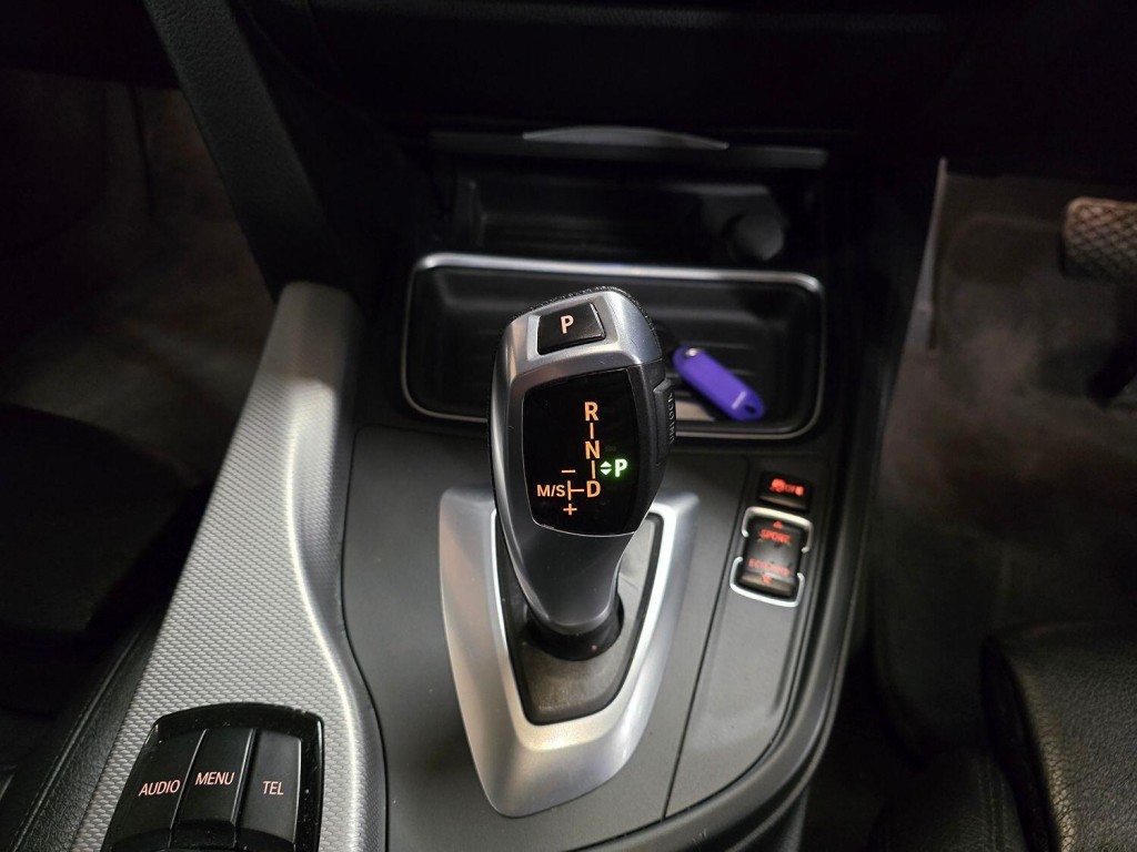 BMW 3 SERIES 2.0 318d M Sport Gran Turismo 2014