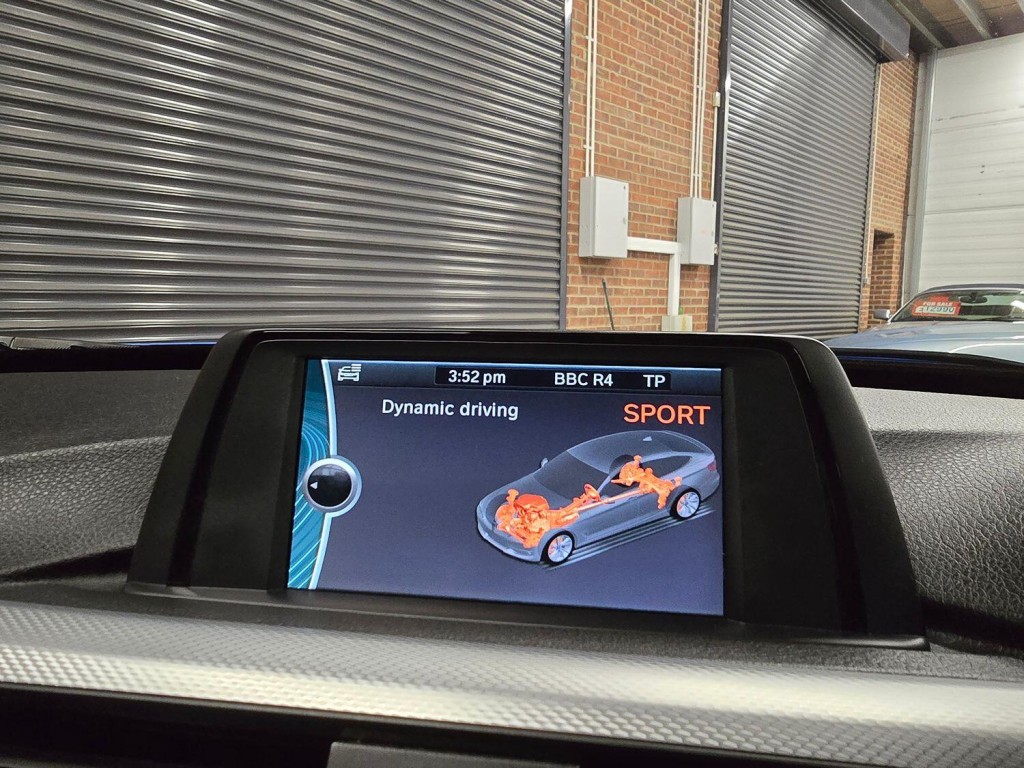 BMW 3 SERIES 2.0 318d M Sport Gran Turismo 2014