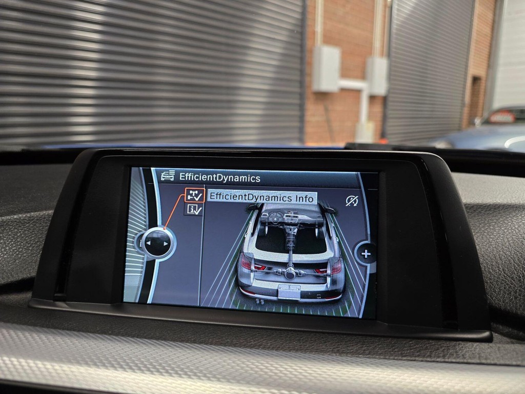 BMW 3 SERIES 2.0 318d M Sport Gran Turismo 2014