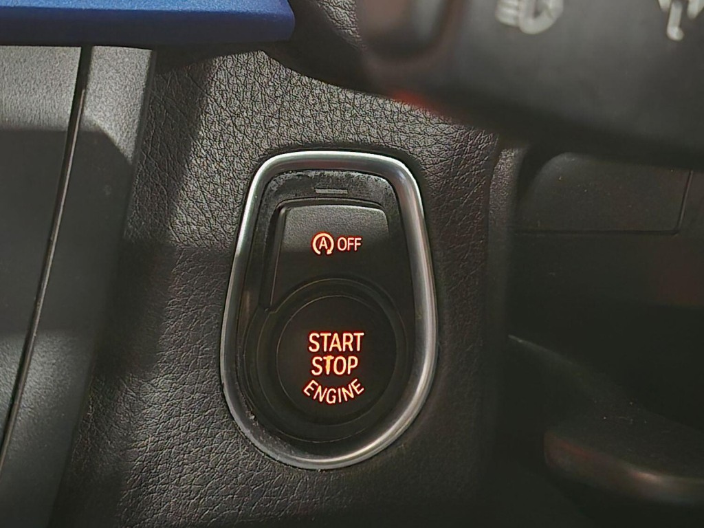 BMW 3 SERIES 2.0 318d M Sport Gran Turismo 2014