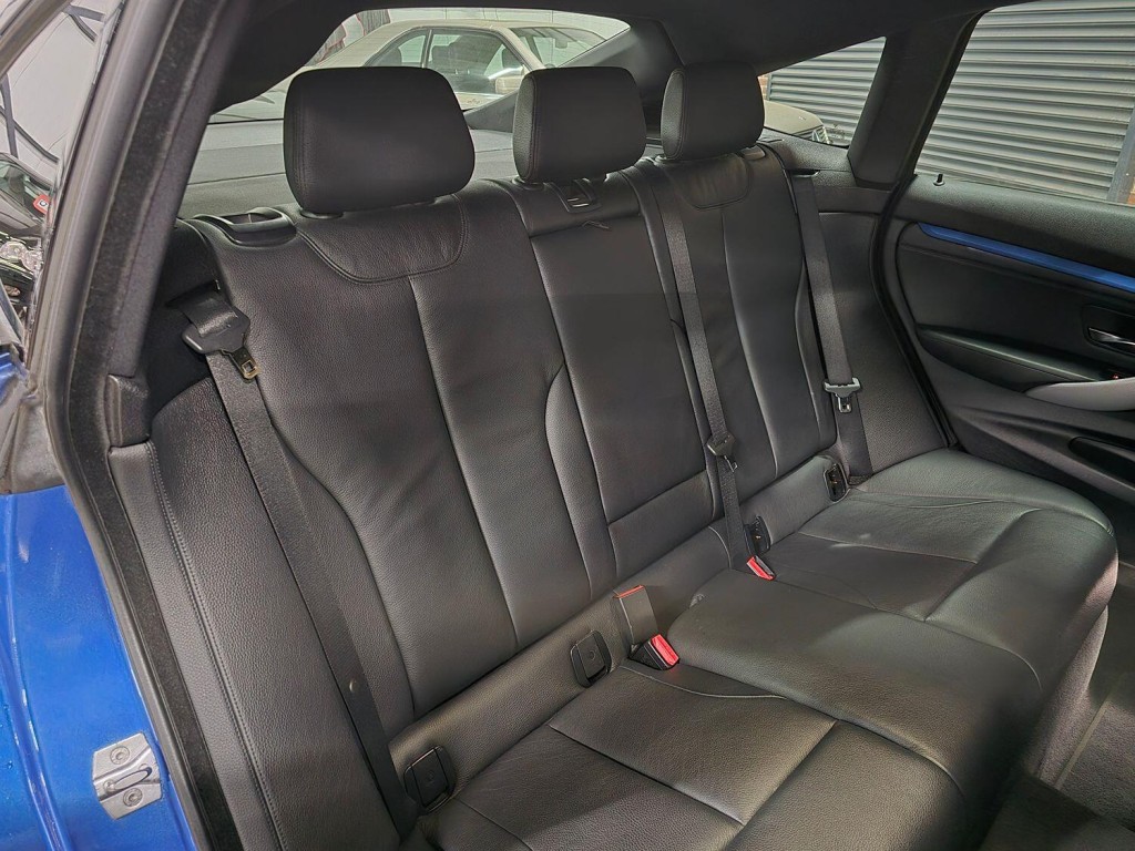 BMW 3 SERIES 2.0 318d M Sport Gran Turismo 2014