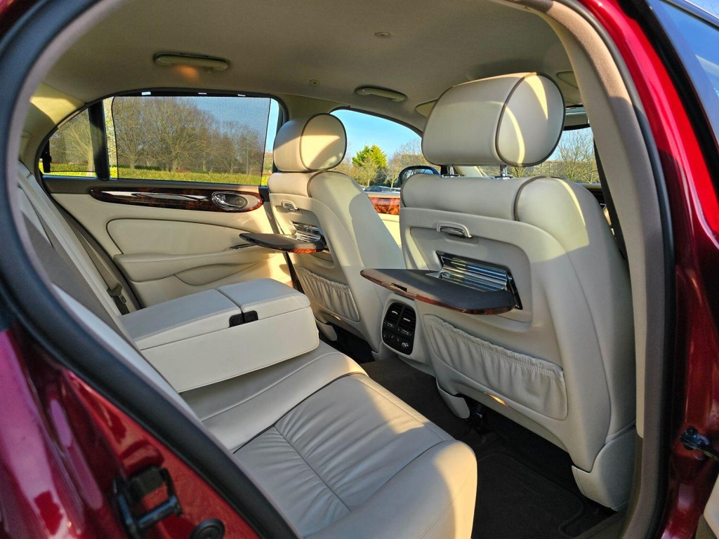 JAGUAR XJ 4.2 XJ8 Sovereign 2006