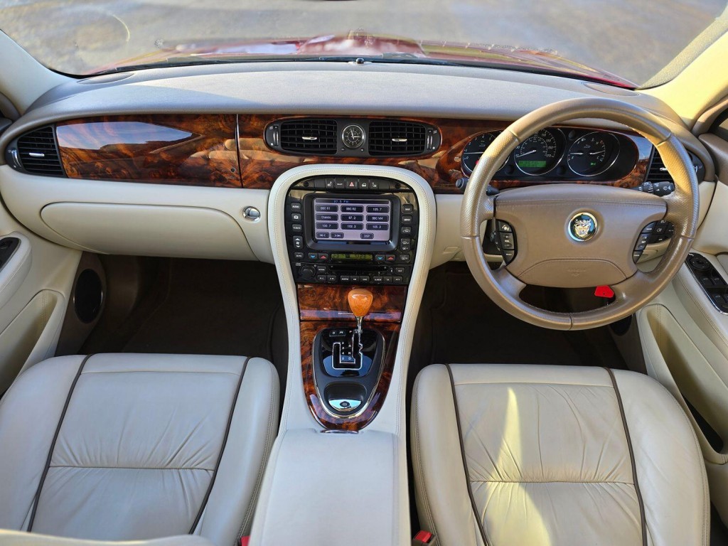 JAGUAR XJ 4.2 XJ8 Sovereign 2006