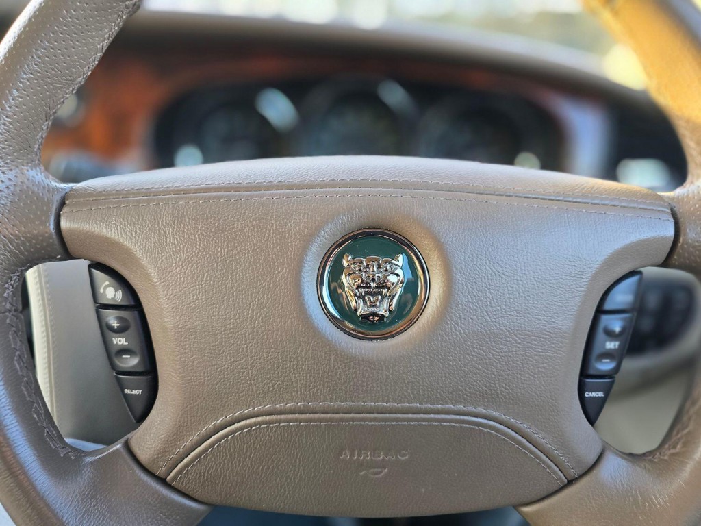 JAGUAR XJ 4.2 XJ8 Sovereign 2006