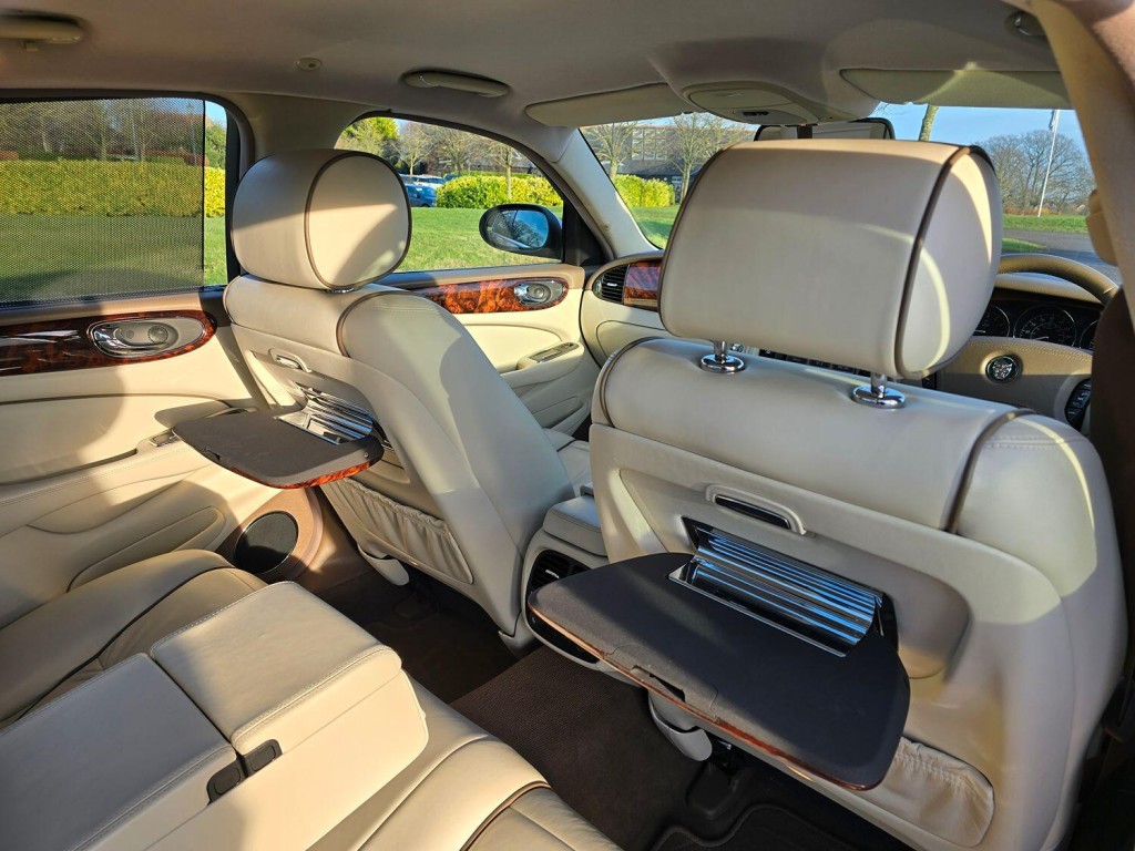 JAGUAR XJ 4.2 XJ8 Sovereign 2006