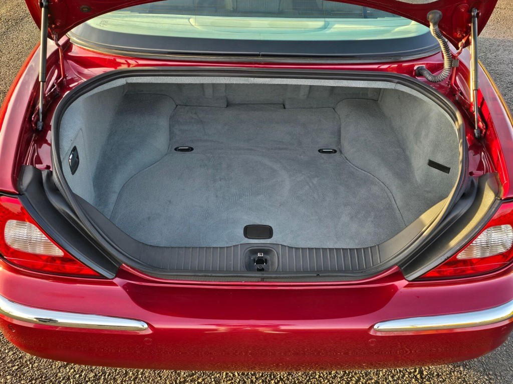 JAGUAR XJ 4.2 XJ8 Sovereign 2006