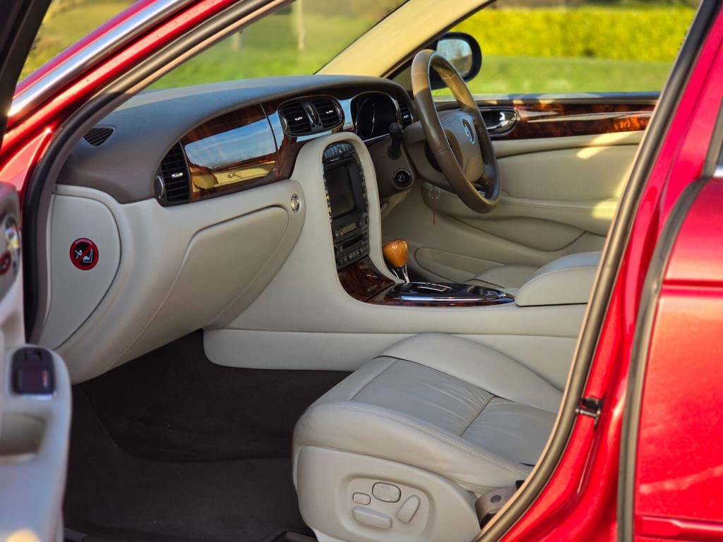 JAGUAR XJ 4.2 XJ8 Sovereign 2006