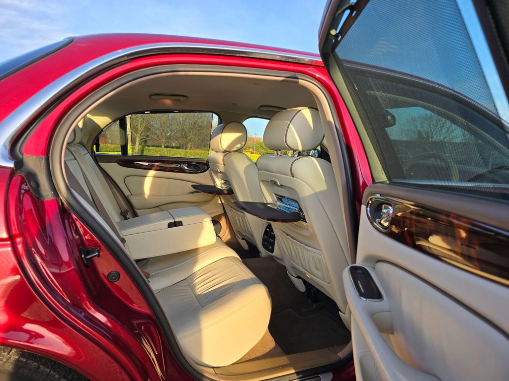 JAGUAR XJ 4.2 XJ8 Sovereign 2006