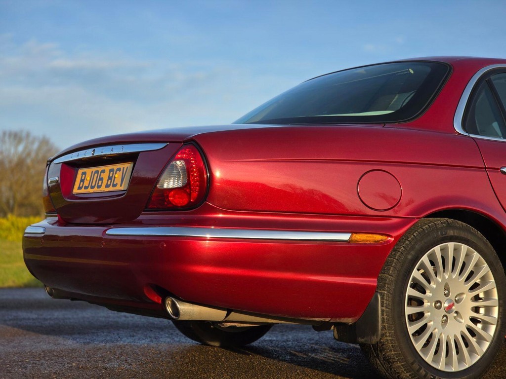 JAGUAR XJ 4.2 XJ8 Sovereign 2006