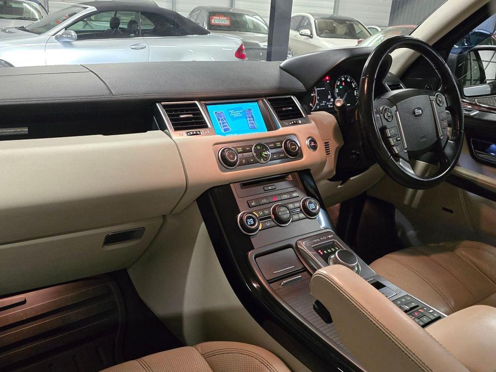 LAND ROVER RANGE ROVER SPORT 3.0 SD V6 HSE 2012