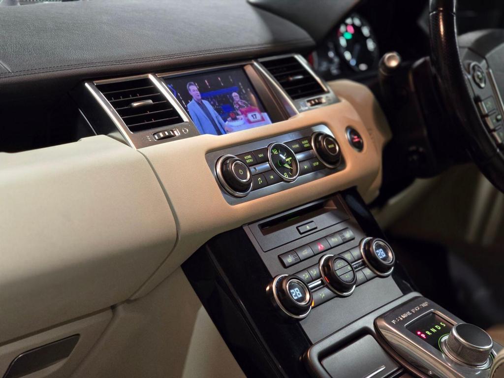 LAND ROVER RANGE ROVER SPORT 3.0 SD V6 HSE 2012