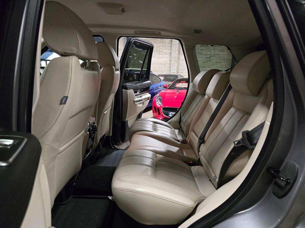 LAND ROVER RANGE ROVER SPORT 3.0 SD V6 HSE 2012