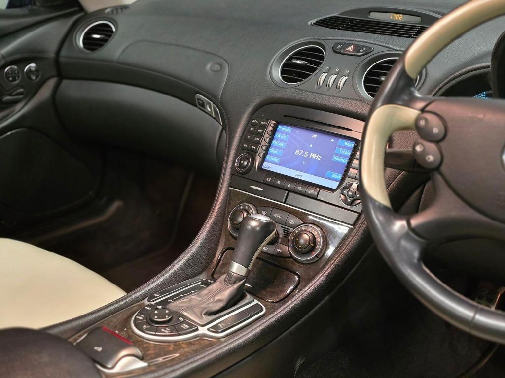 MERCEDES-BENZ SL 5.0 SL500 2006