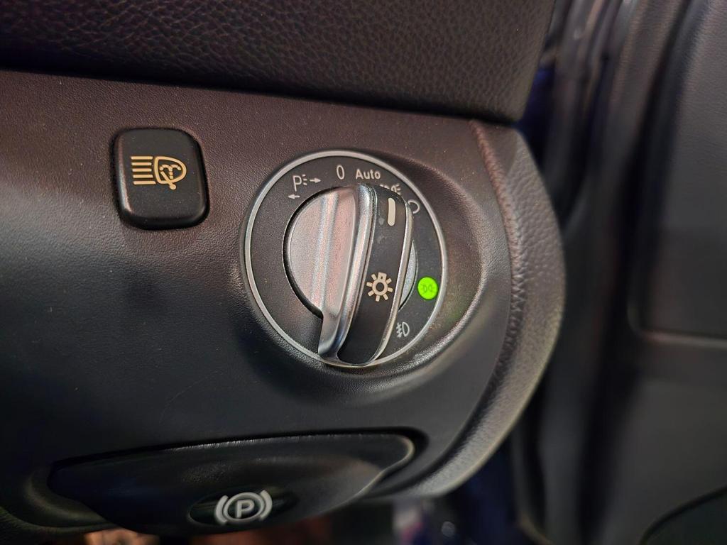 MERCEDES-BENZ SL 5.0 SL500 2006