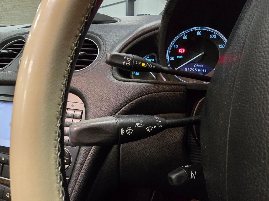 MERCEDES-BENZ SL 5.0 SL500 2006