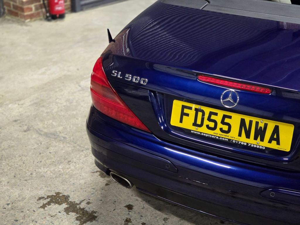 MERCEDES-BENZ SL 5.0 SL500 2006