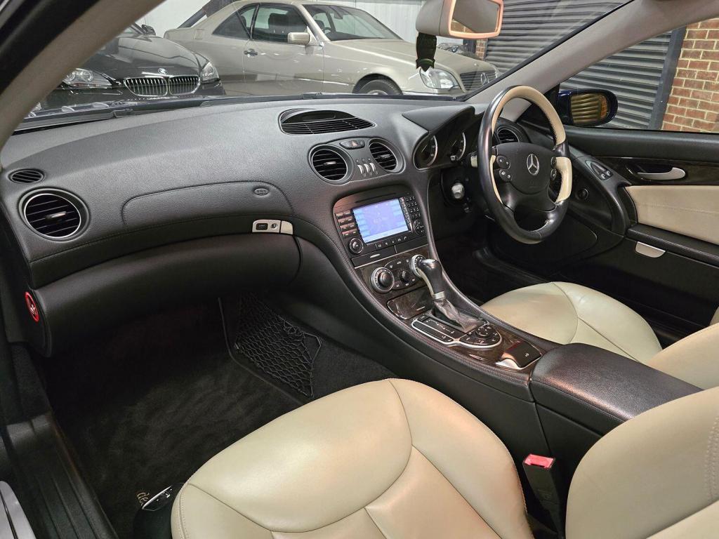 MERCEDES-BENZ SL 5.0 SL500 2006