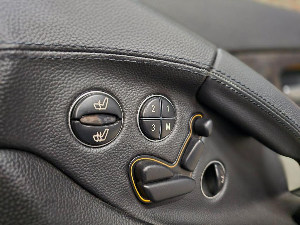 MERCEDES-BENZ SL 5.0 SL500 2006